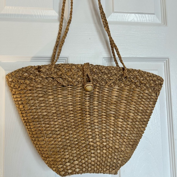 Handwoven Bag - Picture 3 of 6